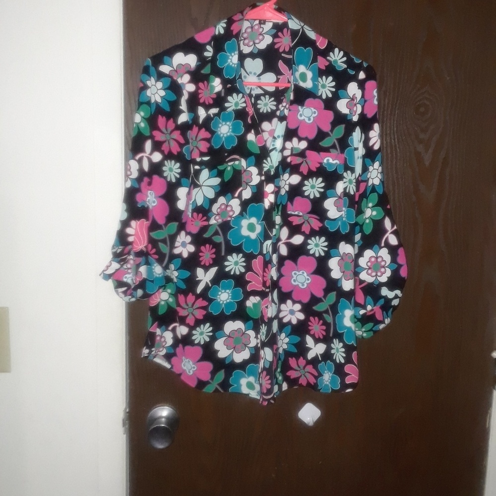 Flower pattern blouse
